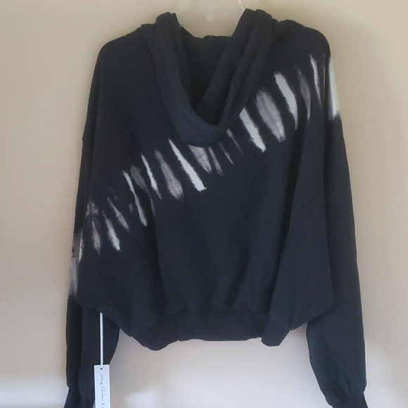 NEW! YOUNG FABULOUS & BROKE Tie Dye Hooded Sweatshirt S/M. - Picture 6 of 6